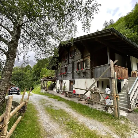 Einzelzimmer Im Milital Innertkirchen
